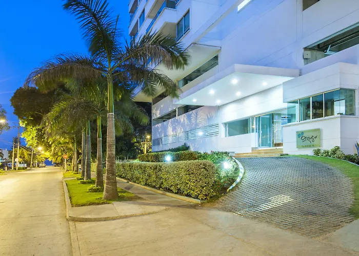 Travelers Orange Cartagena